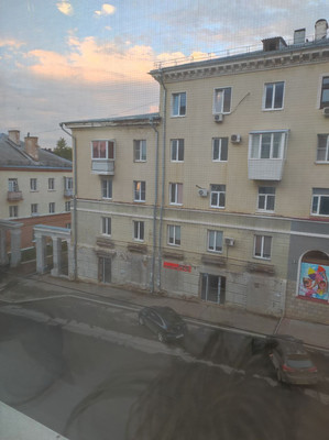 Продам трехкомнатную (3-комн.) квартиру, Ленина пр-кт, 11, Октябрьский г