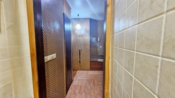 Продам двухкомнатную (2-комн.) квартиру, Манежная Большая ул, 2, Воронеж г