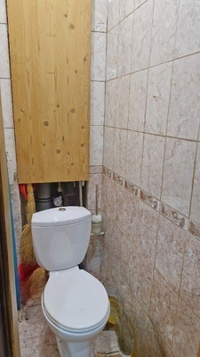 Продам двухкомнатную (2-комн.) квартиру, Манежная Большая ул, 2, Воронеж г
