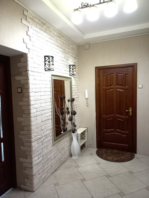 Продам трехкомнатную (3-комн.) квартиру, Гагарина ул, 6, Волгодонск г