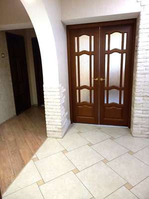 Продам трехкомнатную (3-комн.) квартиру, Гагарина ул, 6, Волгодонск г