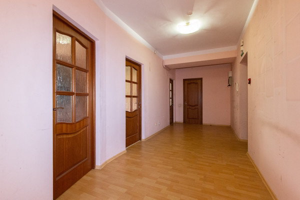 Продам двухкомнатную (2-комн.) квартиру, Щорса пер, 1, Калининград г