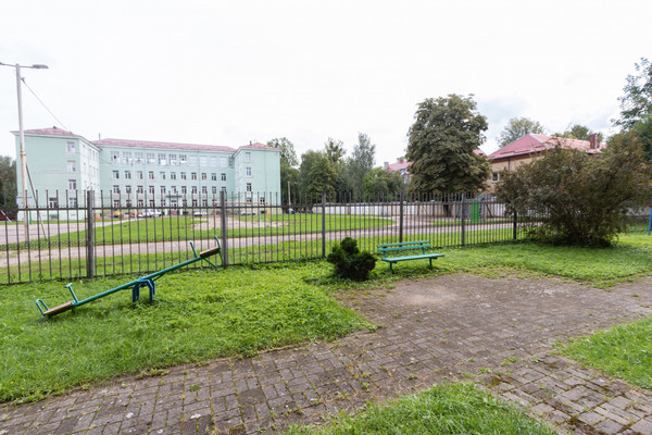 Продам двухкомнатную (2-комн.) квартиру, Щорса пер, 1, Калининград г
