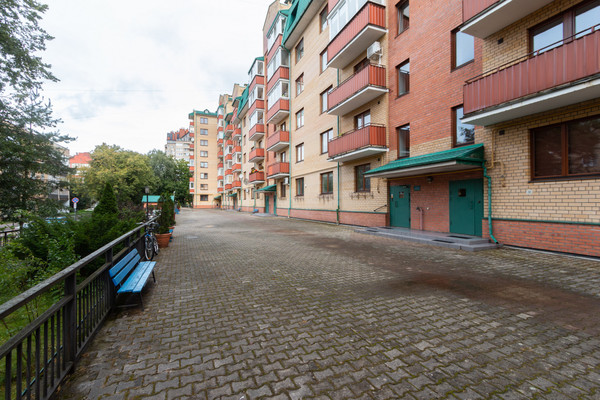 Продам двухкомнатную (2-комн.) квартиру, Щорса пер, 1, Калининград г