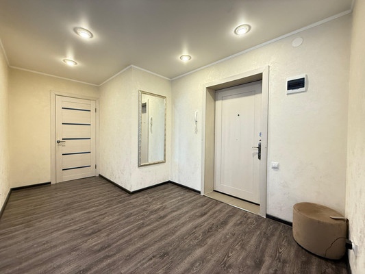 Продам двухкомнатную (2-комн.) квартиру, Кулиева пр-кт, 2кБ, Нальчик г