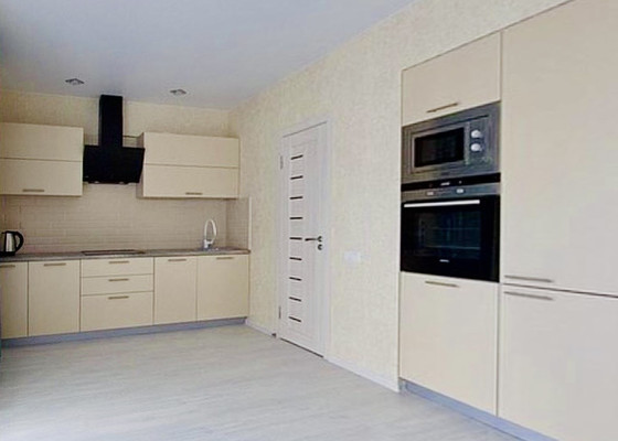 Продам трехкомнатную (3-комн.) квартиру, Кременчугская ул, 13к2, Санкт-Петербург г