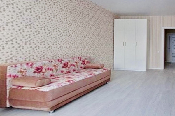 Продам трехкомнатную (3-комн.) квартиру, Кременчугская ул, 13к2, Санкт-Петербург г