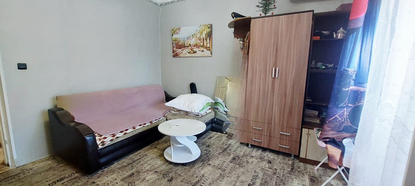 Продам двухкомнатную (2-комн.) квартиру, Клубная ул, 16, Апшеронск г