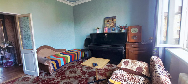Продам двухкомнатную (2-комн.) квартиру, Клубная ул, 16, Апшеронск г
