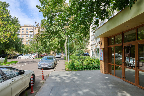 Продам однокомнатную (1-комн.) квартиру, Трофимова ул, 16, Москва г