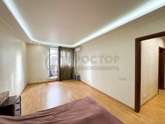Продам двухкомнатную (2-комн.) квартиру, Никулинская ул, 23к2, Москва г