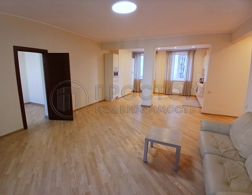 Продам многокомнатную квартиру, Новинский б-р, 10с1, Москва г