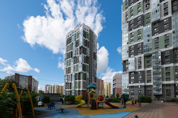 Продам трехкомнатную (3-комн.) квартиру, Кушелевская дор, 3к13, Санкт-Петербург г