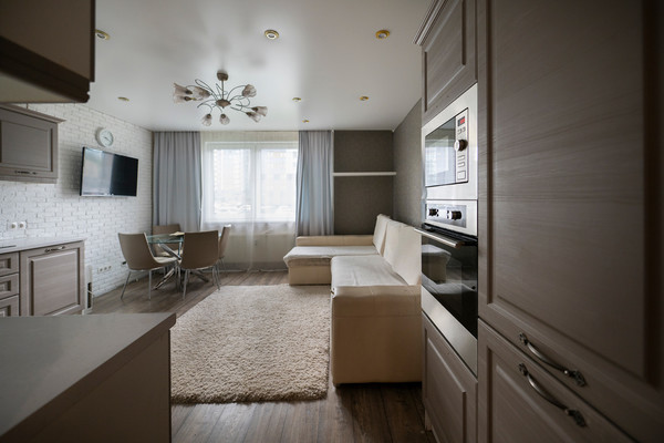 Продам трехкомнатную (3-комн.) квартиру, Кушелевская дор, 3к13, Санкт-Петербург г