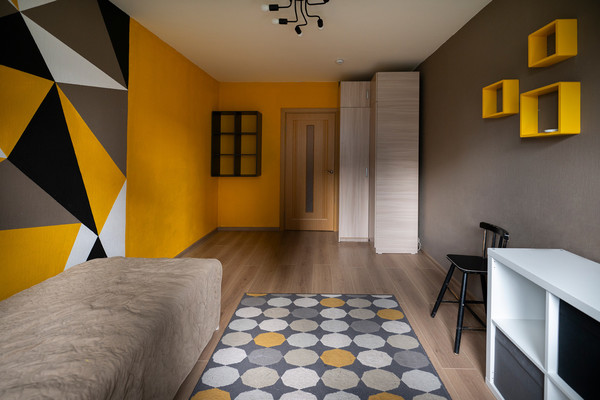 Продам трехкомнатную (3-комн.) квартиру, Кушелевская дор, 3к13, Санкт-Петербург г