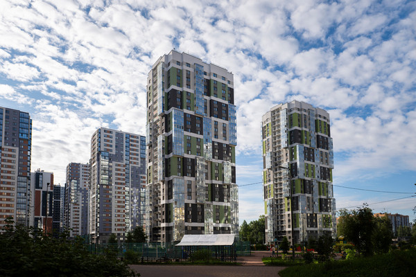 Продам трехкомнатную (3-комн.) квартиру, Кушелевская дор, 3к13, Санкт-Петербург г