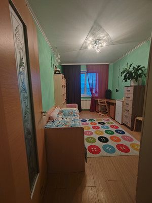 Продам трехкомнатную (3-комн.) квартиру, Тагилстроевская ул, 5, Нижний Тагил г