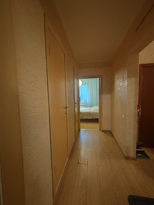 Продам трехкомнатную (3-комн.) квартиру, Тагилстроевская ул, 5, Нижний Тагил г