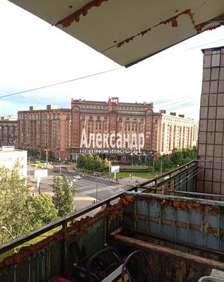 Продам однокомнатную (1-комн.) квартиру, Нахимова ул, 1, Санкт-Петербург г