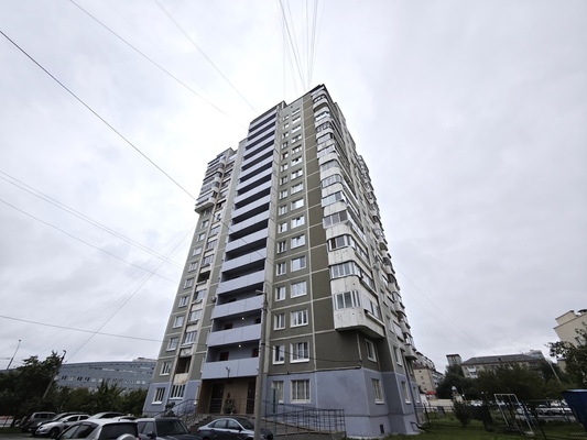 Продам трехкомнатную (3-комн.) квартиру, Шейнкмана ул, 134, Екатеринбург г