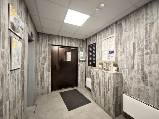 Продам трехкомнатную (3-комн.) квартиру, Шейнкмана ул, 134, Екатеринбург г