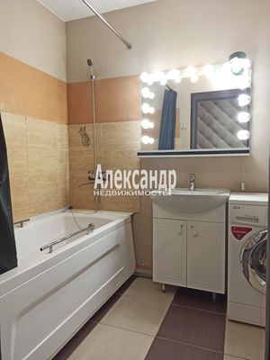 Продам однокомнатную (1-комн.) квартиру, Пушкинская ул, 10к2, Шушары п