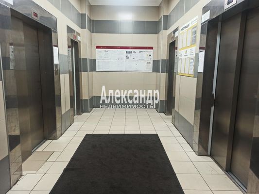 Продам однокомнатную (1-комн.) квартиру, Пушкинская ул, 10к2, Шушары п