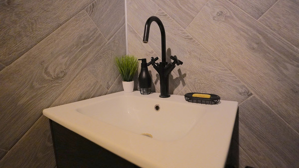 Продам торговое помещение 74 м2, Мира ул, 460/3, Ставрополь г