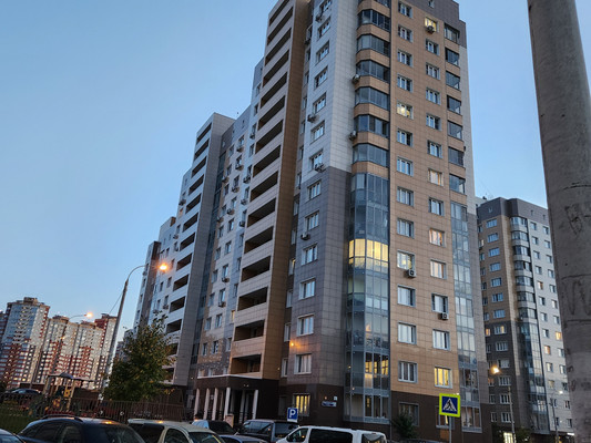 Продам однокомнатную (1-комн.) квартиру, Бородинский б-р, 13, Подольск г