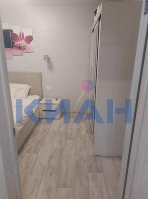 Продам двухкомнатную (2-комн.) квартиру, Судостроительная ул, 123, Красноярск г