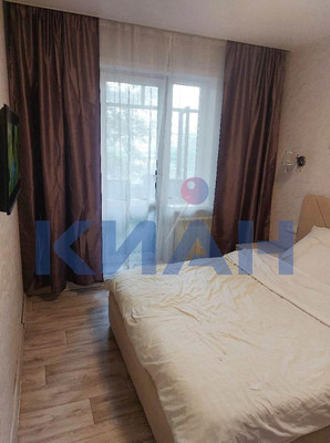Продам двухкомнатную (2-комн.) квартиру, Судостроительная ул, 123, Красноярск г