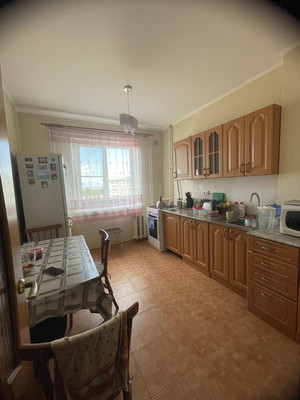 Продам трехкомнатную (3-комн.) квартиру, Октябрьское ш, 15, Волгодонск г