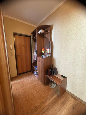 Продам трехкомнатную (3-комн.) квартиру, Октябрьское ш, 15, Волгодонск г