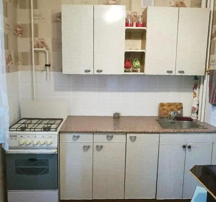 Продам однокомнатную (1-комн.) квартиру, Севастопольская ул, 70Ак2, Симферополь г
