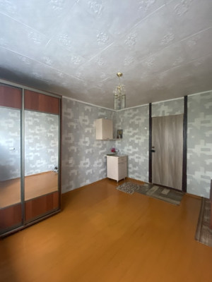 Продам комнату в 3-комн. квартире, Юности ул, 39, Нижний Тагил г