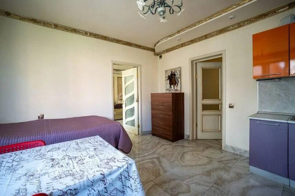 Продам двухкомнатную (2-комн.) квартиру, Гагарина пр-кт, 15/8, Люберцы г