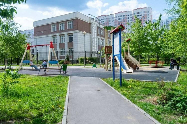 Продам двухкомнатную (2-комн.) квартиру, Гагарина пр-кт, 15/8, Люберцы г