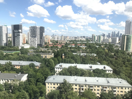 Продам трехкомнатную (3-комн.) квартиру, Генерала Глаголева ул, 5к1, Москва г