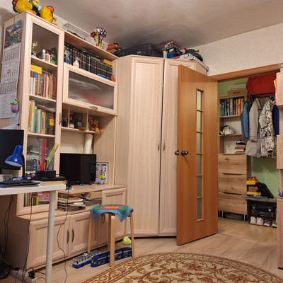 Продам двухкомнатную (2-комн.) квартиру, Верности ул, 10к4, Санкт-Петербург г
