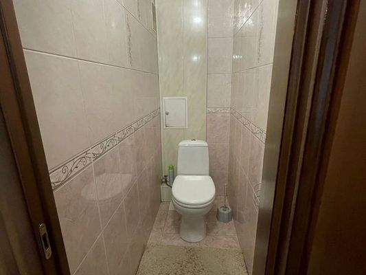 Продам многокомнатную квартиру, Димитрова ул, 23, Майкоп г