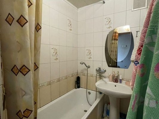 Продам многокомнатную квартиру, Димитрова ул, 23, Майкоп г
