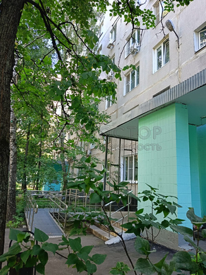 Продам однокомнатную (1-комн.) квартиру, Корнейчука ул, 38А, Москва г