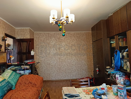 Продам однокомнатную (1-комн.) квартиру, Корнейчука ул, 38А, Москва г