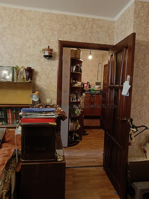 Продам однокомнатную (1-комн.) квартиру, Корнейчука ул, 38А, Москва г