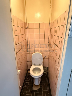 Продам трехкомнатную (3-комн.) квартиру, Славянский б-р, 11к1, Москва г
