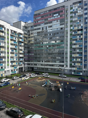 Продам однокомнатную (1-комн.) квартиру, Английская ул, 2к1, Кудрово г