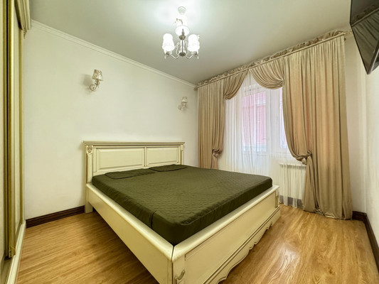 Продам двухкомнатную (2-комн.) квартиру, Байсултанова ул, 35кБ, Нальчик г