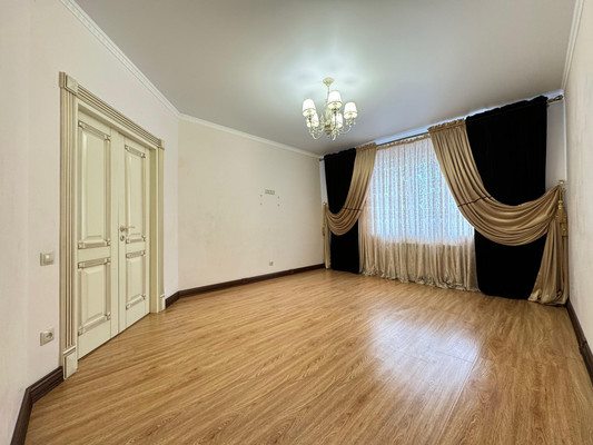 Продам двухкомнатную (2-комн.) квартиру, Байсултанова ул, 35кБ, Нальчик г