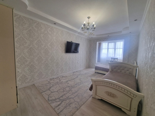 Продам двухкомнатную (2-комн.) квартиру, Калинина ул, 250ка, Нальчик г