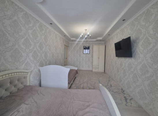 Продам двухкомнатную (2-комн.) квартиру, Калинина ул, 250ка, Нальчик г